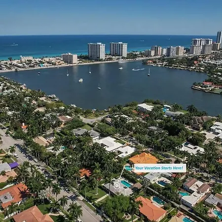 Villa Palma-Hollywood Beach-Private Pool & Beachwalk! Exterior photo