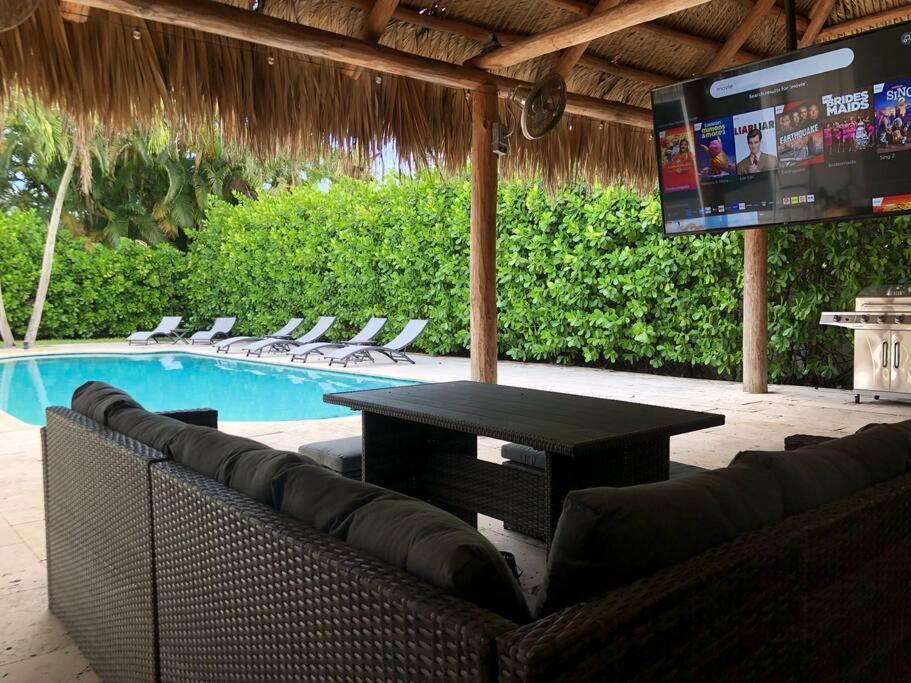 Casa vacanze Palma-hollywood Beach-private Pool & Beachwalk! *