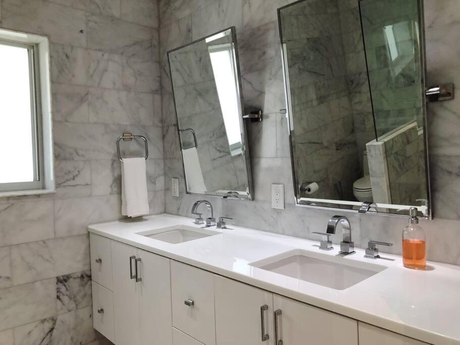 Holiday home Palma-hollywood Beach-private Pool & Beachwalk!